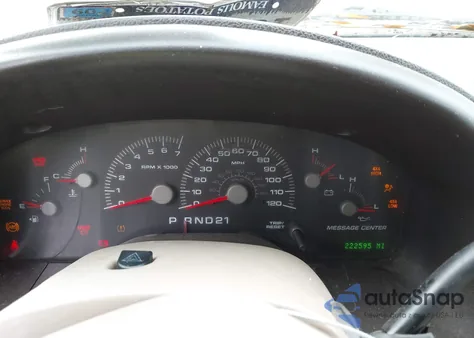 2004 Ford Expedition Eddie Bauer z USA, uszkodzony, nr VIN 1FMFU18L24LA90674